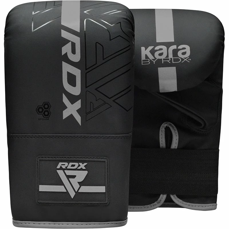 RDX SPORTS RDX F6 KARA Bag Gloves 4oz Black 14 RDX SPORTS RDX F6 KARA Bag Gloves 4oz Black - Image 12