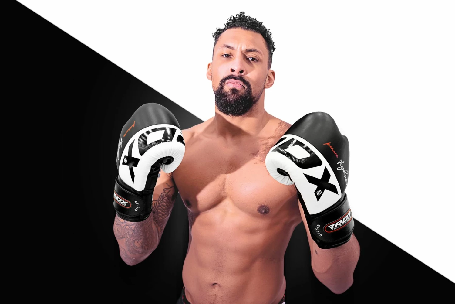 RDX SPORTS RDX S4 Boxing Sparring Gloves Hook & Loop Black / White 5 RDX SPORTS RDX S4 Boxing Sparring Gloves Hook & Loop Black / White - Image 3